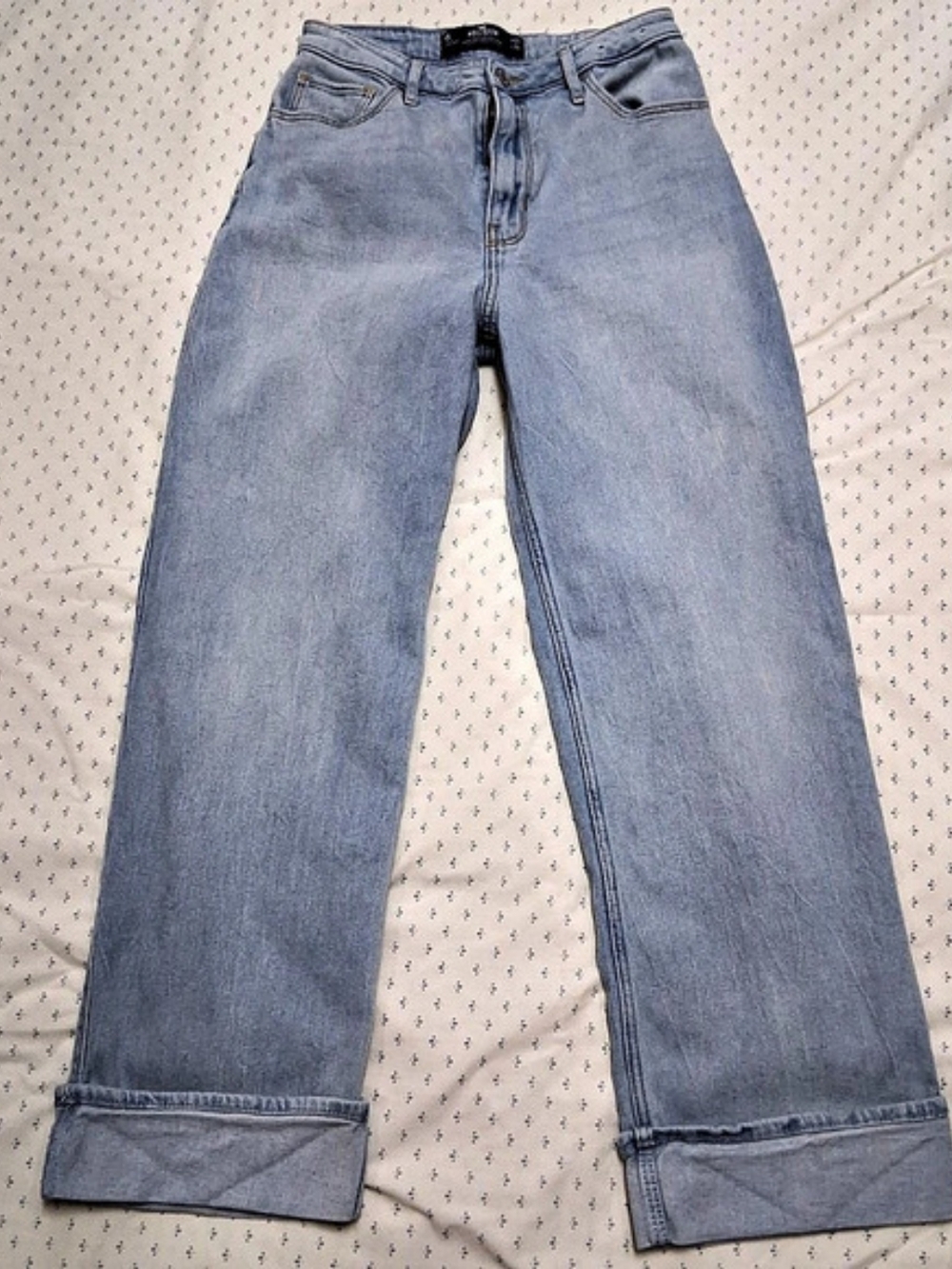 Hollister Ultra High-Rise Dad Jean Straight Leg Blue Waist 27